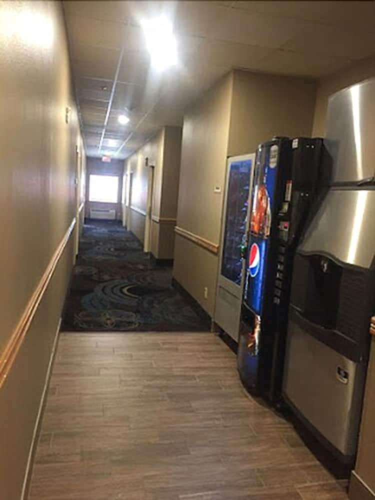 Americinn By Wyndham Hudson Dış mekan fotoğraf